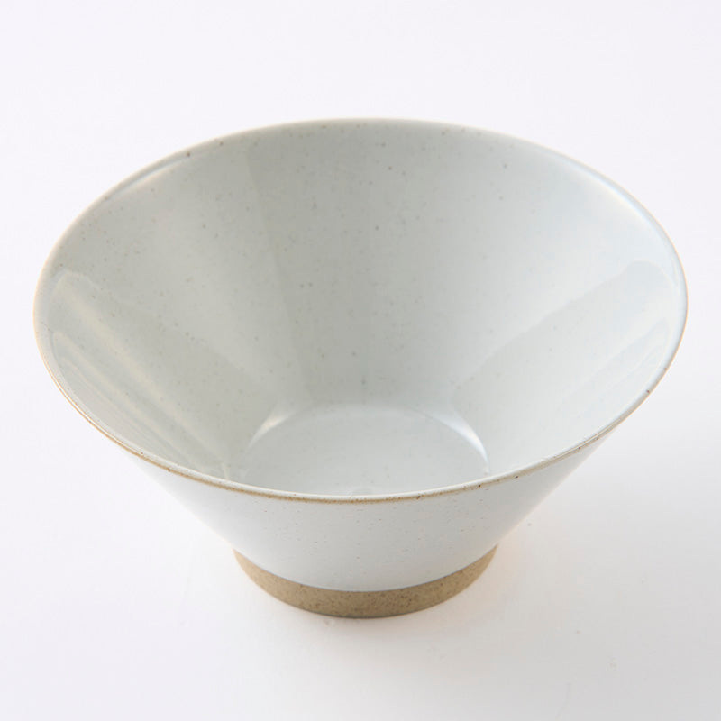 カコミ　茶碗　ホワイト