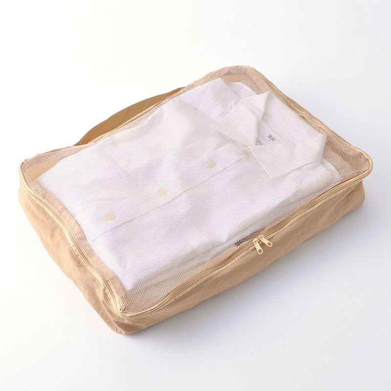 ソフトナイロントラベル収納ケース（ＢＥ）４３ｃｍ×３０ｃｍ×８ｃｍ