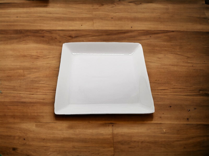 ホワイト皿（正方形、約１２ｃｍ）