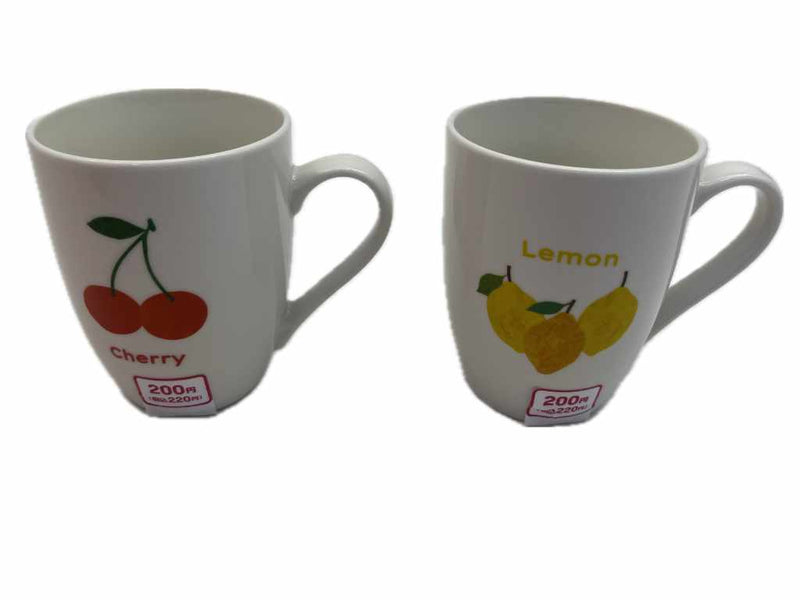 マグカップ（フルーツ）３５０ｍＬ